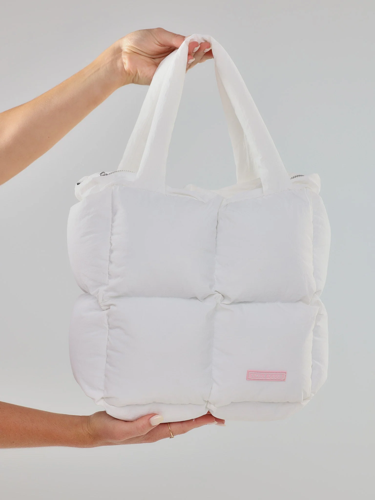 CLOUD PUFFER BAG - Image 6