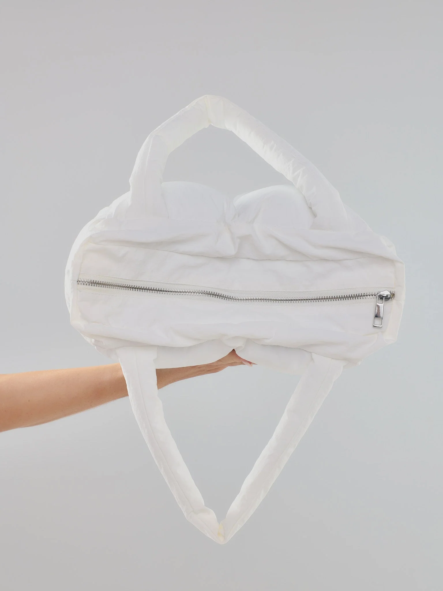 CLOUD PUFFER BAG - Image 8